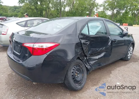 2015 Toyota Corolla L/Le/Le Pls/Prm/S/S Pls z USA, uszkodzony, nr VIN 2T1BURHE9FC270277